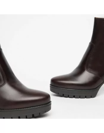 Stivaletti Donna NeroGiardini I308970D in Pelle Nero o Cuoio o T.Moro modello casual. Autunno Inverno 2023