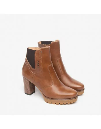 Stivaletti Donna NeroGiardini I308970D in Pelle Nero o Cuoio o T.Moro modello casual. Autunno Inverno 2023