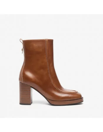 Stivaletto Donna NeroGiardini I308193D in Pelle Nero o Cuoio modello casual. Autunno Inverno 2023