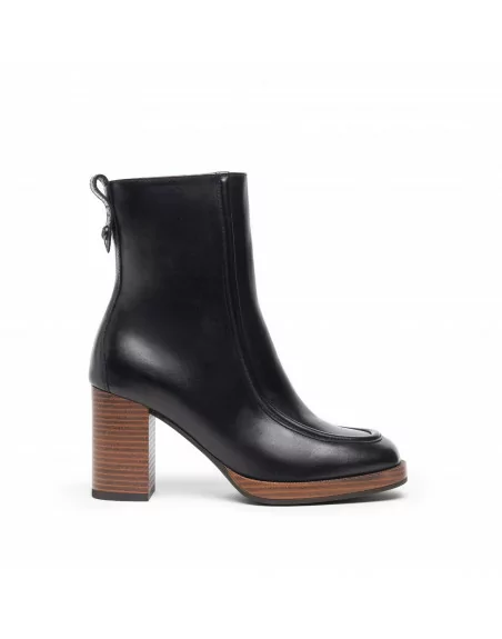 Stivaletto Donna NeroGiardini I308193D in Pelle Nero o Cuoio modello casual. Autunno Inverno 2023