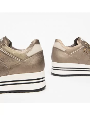 Sneakers Donna NeroGiardini I308380D in Pelle Nero o Brown modello casual. Autunno Inverno 2023