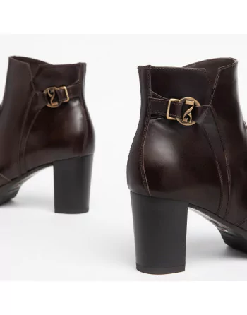 Stivaletti Donna NeroGiardini I308241D in Pelle Nero o Cuoio modello casual. Autunno Inverno 2023