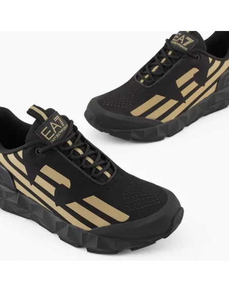 Sneakers Uomo Emporio Armani EA7 Nero ed Oro X8X033X Sneakers Uomo Emporio Armani EA7 Nero ed Oro X8X033X